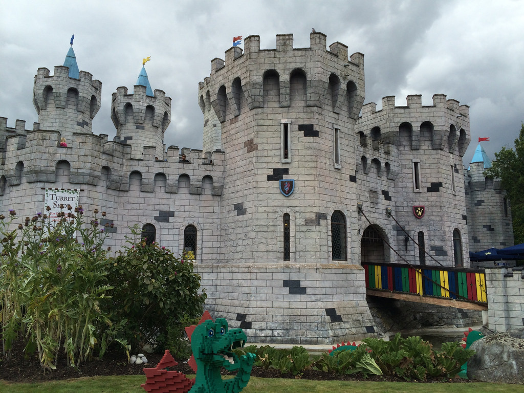 photo credit: Legoland Castle via photopin (license)