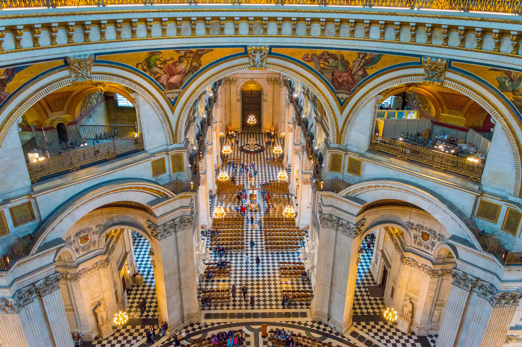 photo credit: St Paul's Cathedral - The Whispering Gallery via photopin (license)