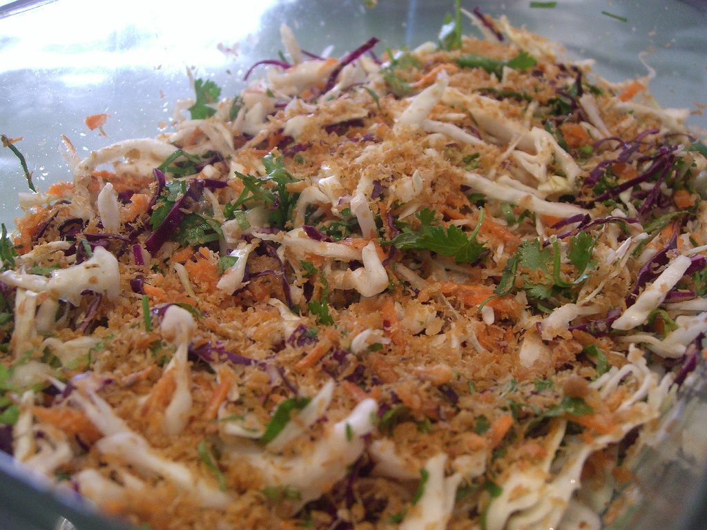 photo credit: Mum's Shredded Cabbage Kerabu Salad via photopin (license)